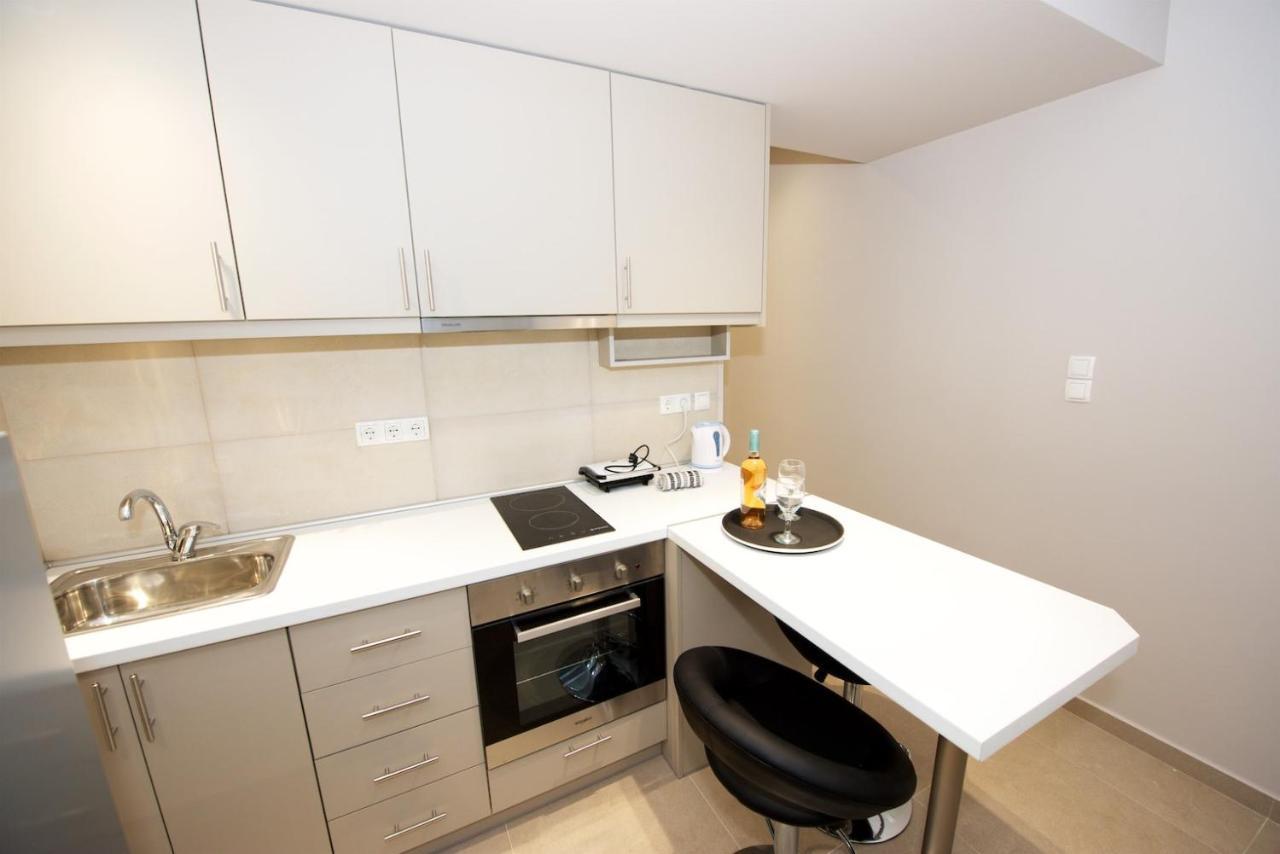 Motivo Cozy House Apartman Kanóni Kültér fotó