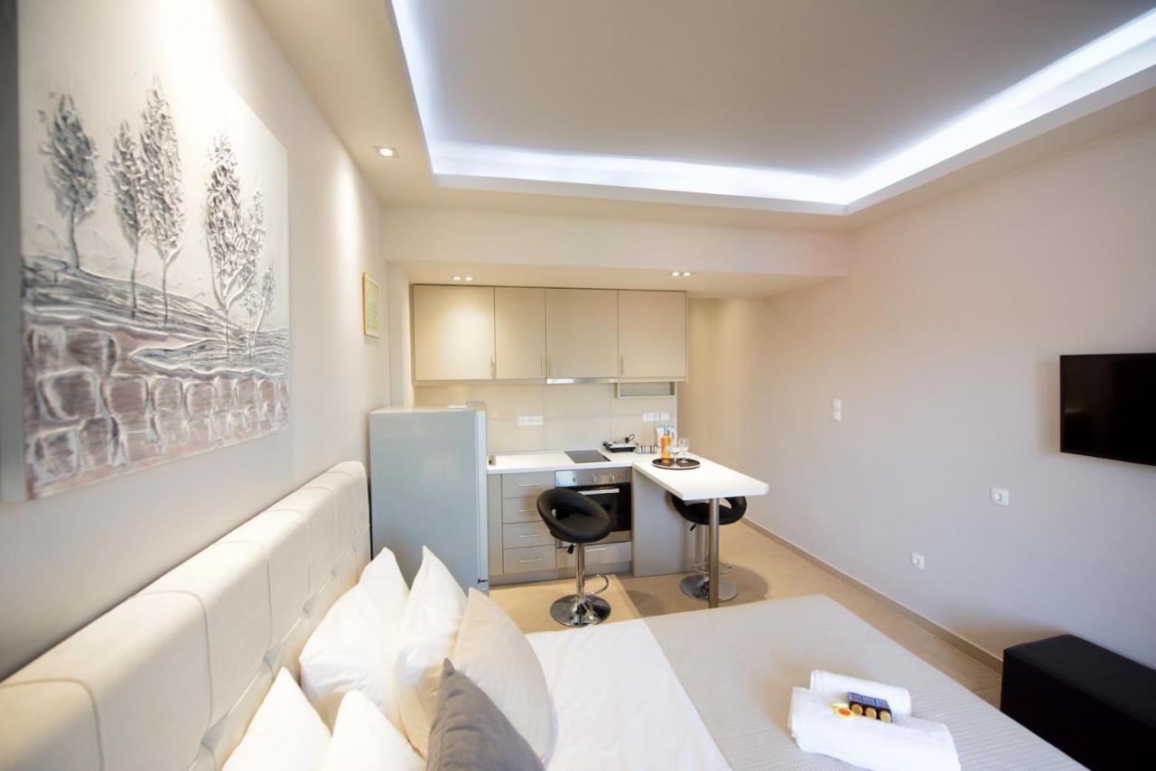 Motivo Cozy House Apartman Kanóni Kültér fotó