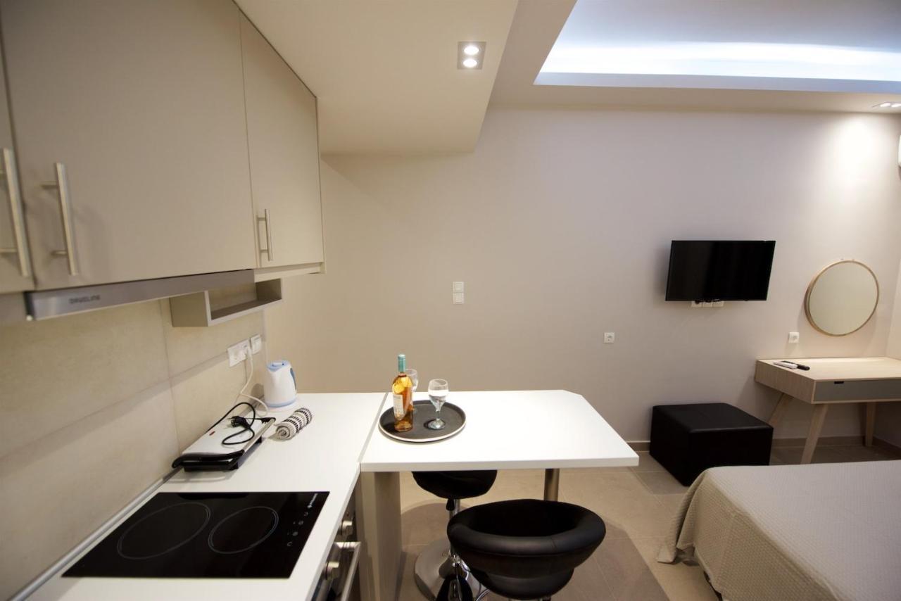 Motivo Cozy House Apartman Kanóni Kültér fotó